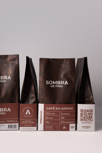 Café en grano Sombra de Pino, tostado, en bolsa de 250 gramos, de villa rica peru